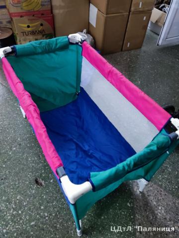 Ліжко-манеж